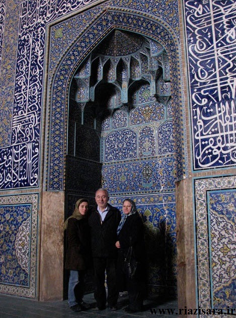 بیوگرافی مریم میرزاخانی